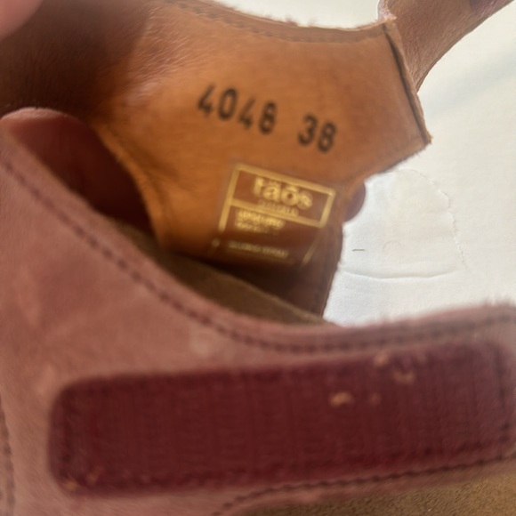 TAOS Cushioned Support Velcro Adjustable Straps- Size38 Lavender Mesh Leather - Picture 3 of 7